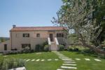Villa Acropolis