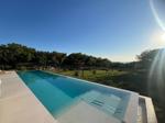 Villa Pago